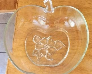 apple blossom fruit bowl