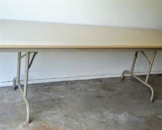 8ft table