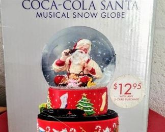 Hallmark Coca-Cola Santa musical snow globe in box