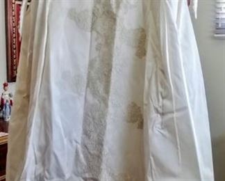 beautiful vintage wedding dress--lace, buttons, train, etc.