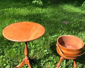 American Maple Circular Table & Footed Wooden Bucket    https://ctbids.com/#!/description/share/181537