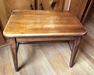 Small Wooden Table https://ctbids.com/#!/description/share/181584