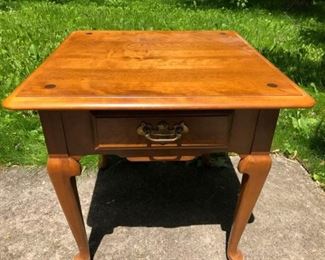 Wooden Side Table / Drawer https://ctbids.com/#!/description/share/181445