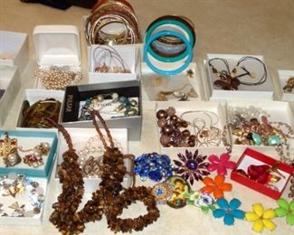 Vintage Costume Jewelry