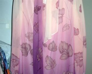 Vintage Petite Size Ladies Clothing