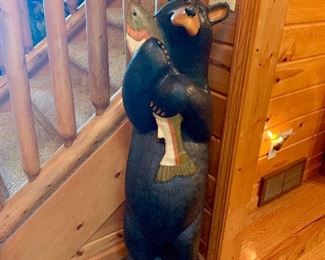 Large 4 FT.  Hand carved 4Ft. Bear w/ Fish By Big sky Carvers