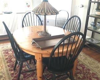 Pine Table with 2 leaves. 4 Windsor Chairs. Oriental Rug