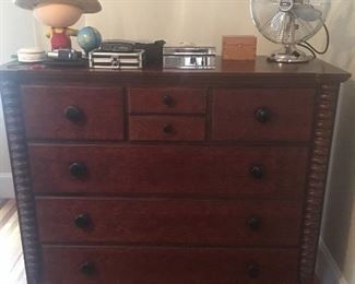Large rope turned chest