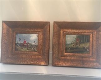 Pair of hunting Oils