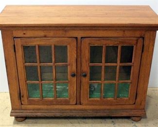 Broyhill Attic Heirlooms Collection Illuminated Hall Cabinet, 35"H x 45.75"W x 17"D