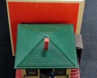 Lionel Trains Operating Switch Tower No. 445, 6-2324, In Box