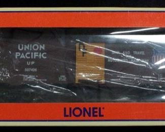 Lionel Trains Union Pacific Boxcar, In Box