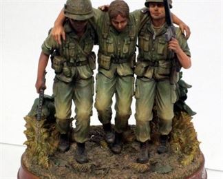 GI Joe Unforgettable Military Moments "Out Of Harms Way" Collectors Statue With COA In Box