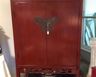 great looking cabinet for tv or storage