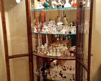 Huge perfume bottle and atomizer collection, see next several pictures