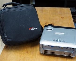 Optoma Compact Projector With Carrying Case