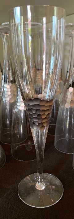  Total of 21 Kim Seybert Paillette Champagne Flute in Platinum Glasses Priced each