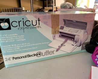 Cricut Expression Cutting Printer	 