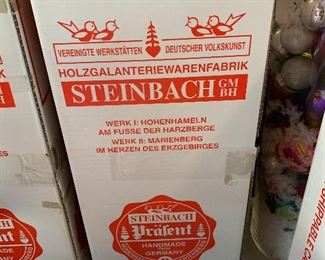 	Steinbach Santa White Nutcracker 