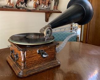 Columbia Phonograph Model AK	 