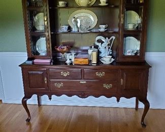 Beautiful Ethan Allen Traditional China Closet 66" W x 20" D x 79.5" T