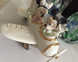 Lenox  "Flying High with Mickey"  Porcelain Figurine
