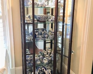 Ethan Allen curio display cabinet, lighted