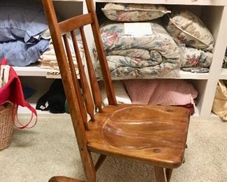 I LEARN SOMETHING NEW AT EVERY HOUSE!!! This chair is marked CUSHMAN 5 25 on the underside. HOLY COW!! When I looked it up, we learned this is called a “Mule Chair”, and are quite unusual and desirable! It is a great closet/dressing chair!!