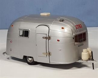 Airstream Motor City Classics 1953 American Caravan