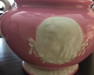 Pink Tea Set sugar (cameo detail)