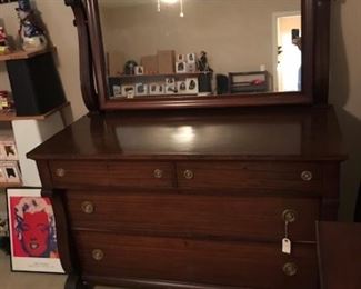 empire dresser