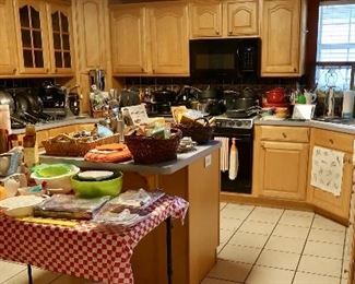 Misc Kitchen that is FULL