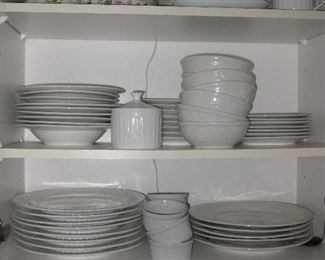 lots of lovely kitchen items 