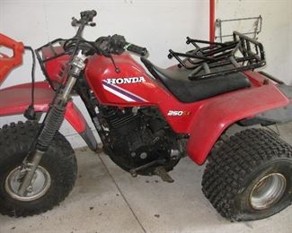 Honda 3 wheeler 250 SX