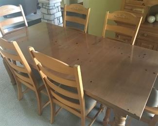 DINING TABLE WITH 6 CHAIRS AND ONE LEAF