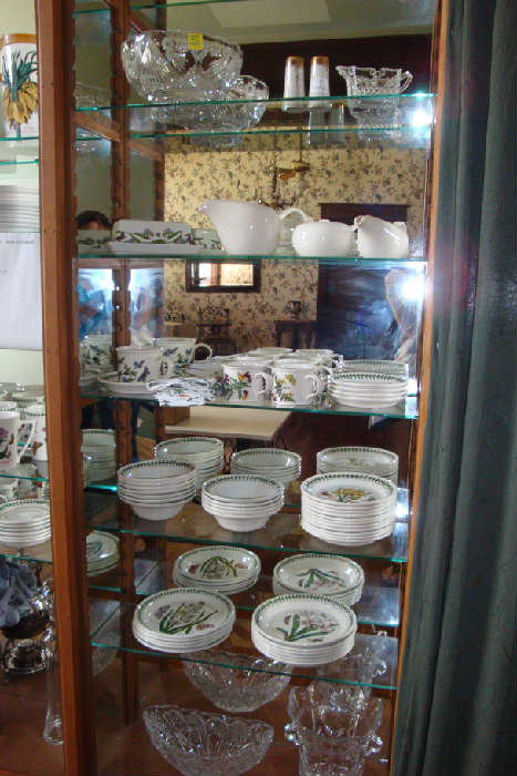 HUGE set of Portmeirion "Botanical Garden" dishes