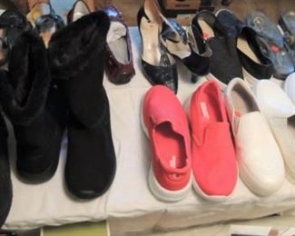 Women's shoes size 6.5-7 and 8.  Most new, never worn.  Expensive brands