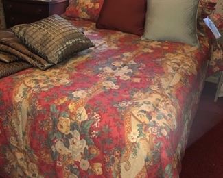 Queen bed & nightstand 