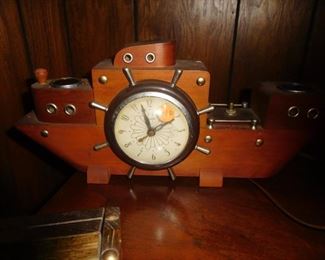 Vintage boat clock/lamp..... works