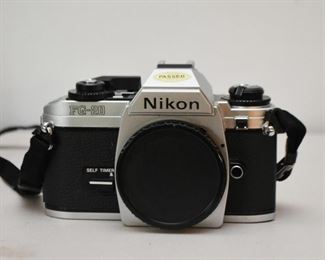Nikon FG-20 Camera