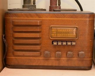 Silvertone Shortwave Radio
