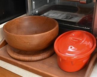 Wooden Salad Bowl, Dutch Oven / Covered Baker
