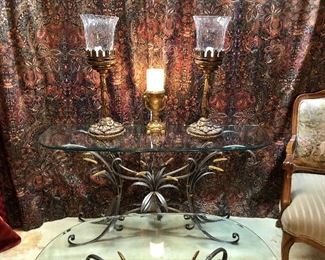 Hollywood Regency Mid Century Modernism. Gold tipped sheaf of wheat console table. 1950s 
52”x26”x15”