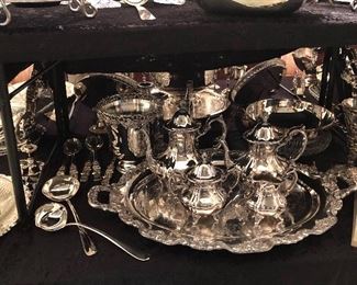 Towle silver plate tea set. Grand Duchess pattern. Coffee pot, tea pot, creamer, sugar bowl, large waiters tray. 