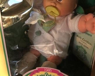 1985 Cabbage Patch preemie unopened birth certificate
