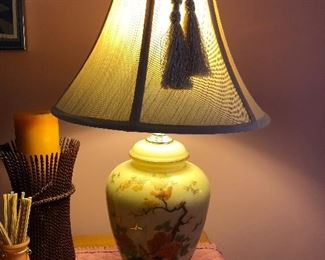 Ginger jar lamp