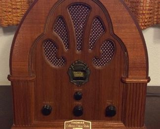 Thomas Retro Radio