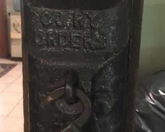 cast iron mailbox