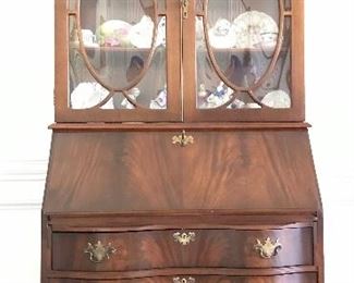 Jasper Cabinet Co. Chippendale Secretary Bookcase (with key)