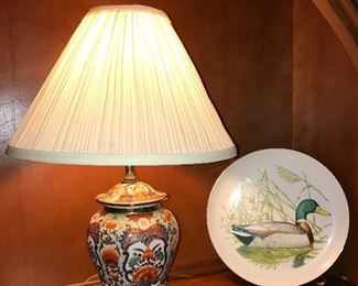 Asian Ginger jar table lamp; Ned Smith Mallard plate